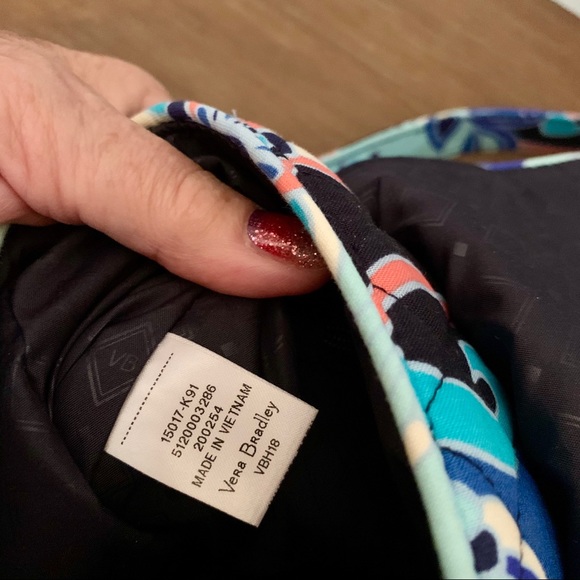 Vera Bradley Quilted Blue Floral Handbag - Picture 5 of 10